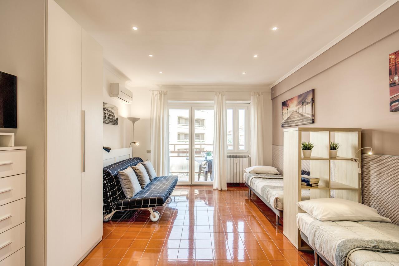 Rome4Guest Ostia 2 Apartment Екстериор снимка